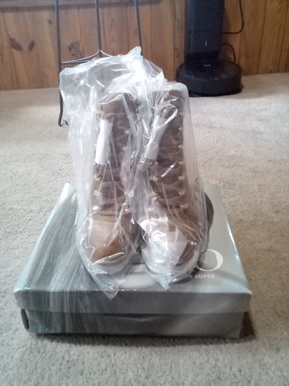 NIB JLO Jennifer Lopez Womens Hannahlee Timber (Tan) Ankle Combat Boots Sz 10 M